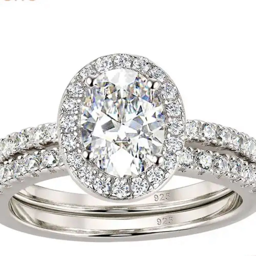 Oval ice out sparkly halo bridal engagement ring!